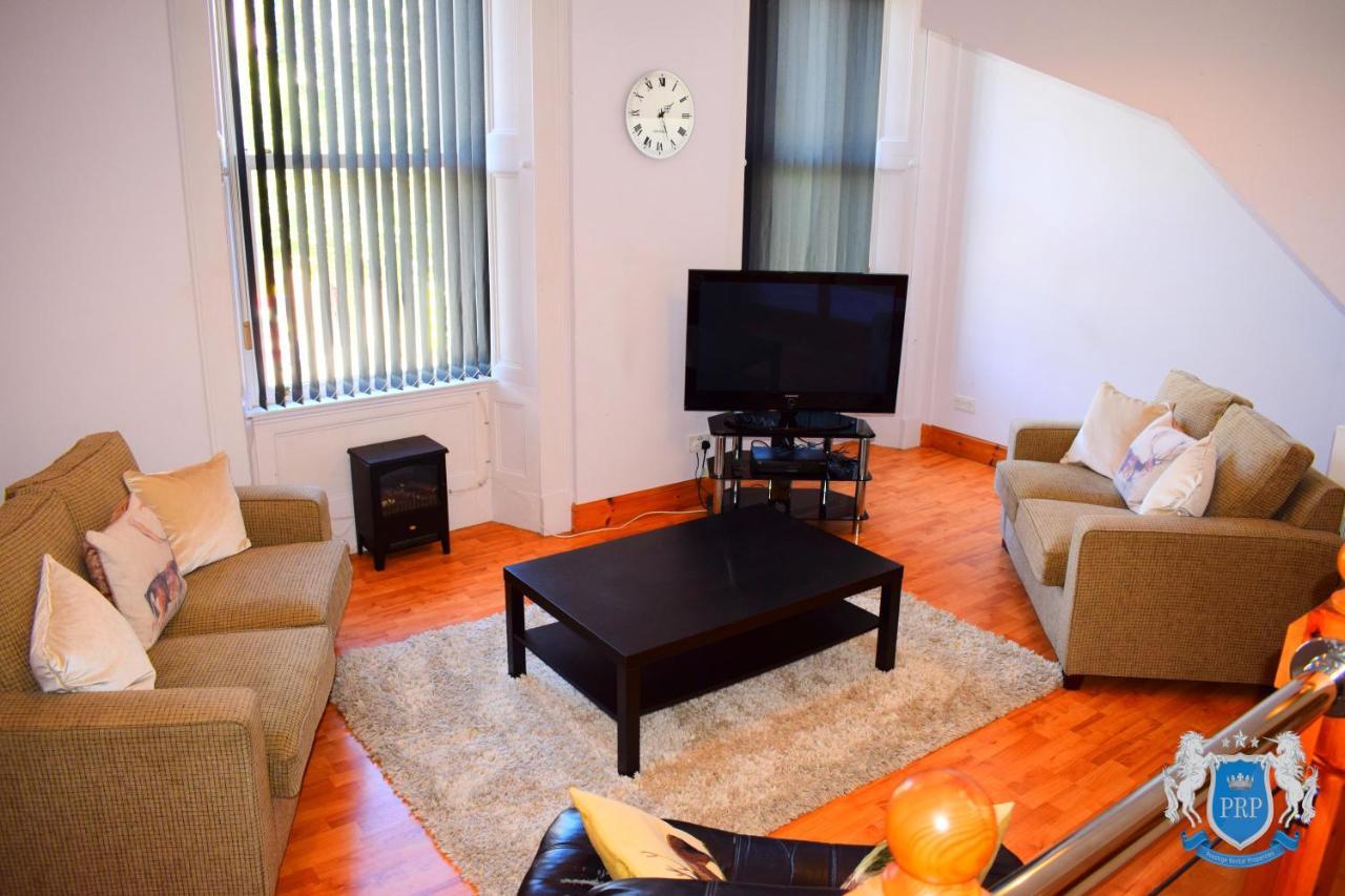 Two Bedroom Town Centre Apartment Elgin Exteriör bild